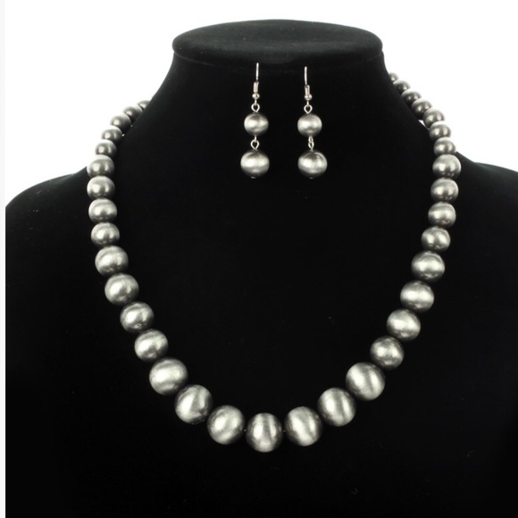 Jewelry 18 Multi Strand Navajo Style Pearl Necklace Set Poshmark